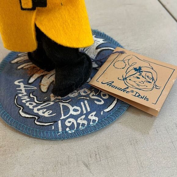 Vintage Annalee Yellow Raincoat Boy - Picture 4 of 6